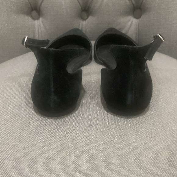 Steve Madden suede buckle ankle pointy flats - Picture 5 of 6